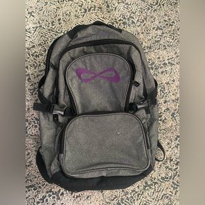 Gray sparkle Nfinity backpack